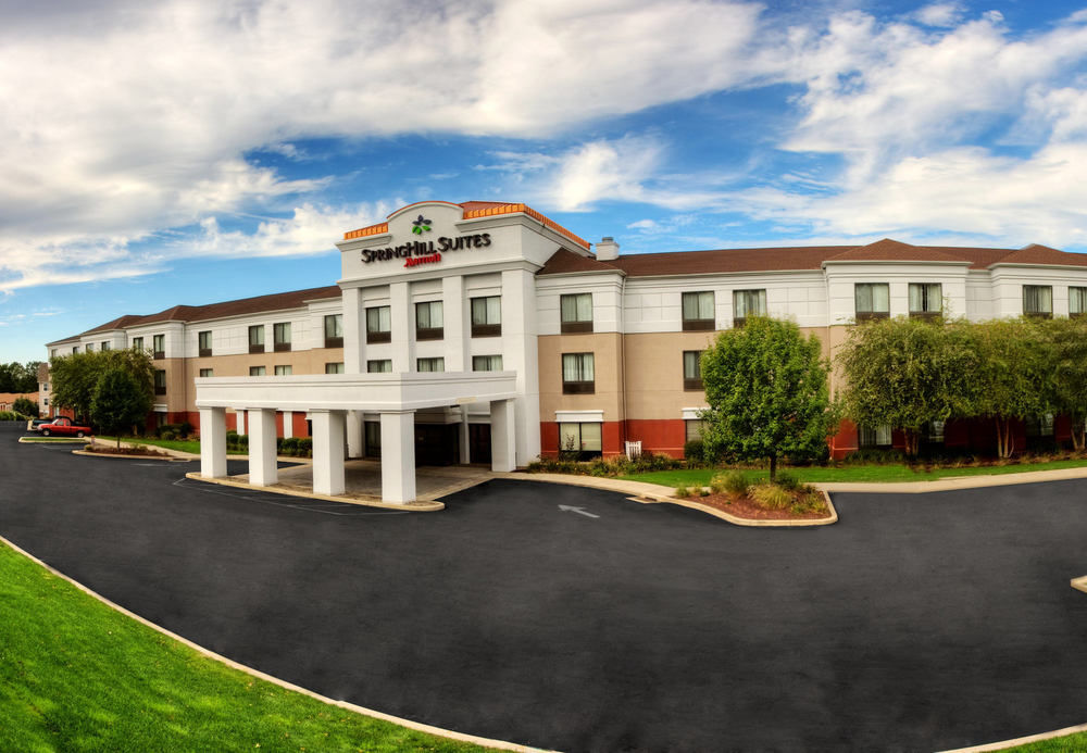 Springhill Suites Milford Exterior photo